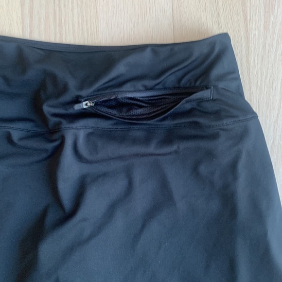 NIKE Dri-Fit  Standard Fit Black Golf Skort size S - Picture 5 of 5